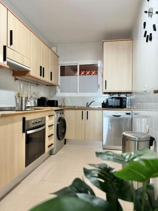 Luxurious Marbella Retreat With Sea View Terrace * Málaga